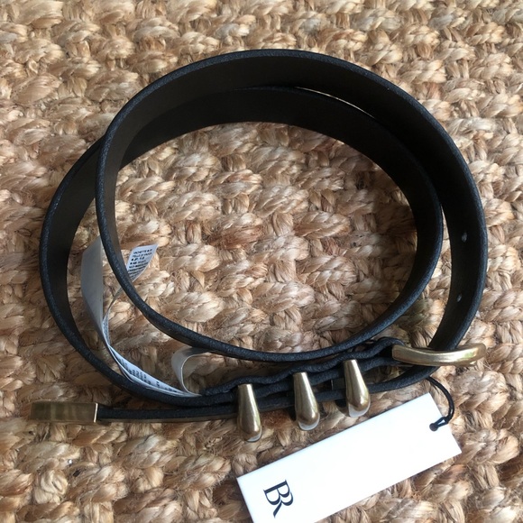 New w Tag: Banana Republic Montagne Leather Belt. Black. main image 7